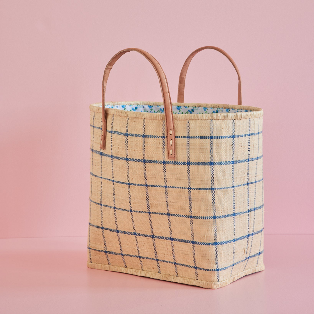 Rice - Große Raffia Tasche im Blue Checkers Design